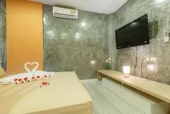 ホテル Andaman Lanta Old Town Ko Lanta 2*,